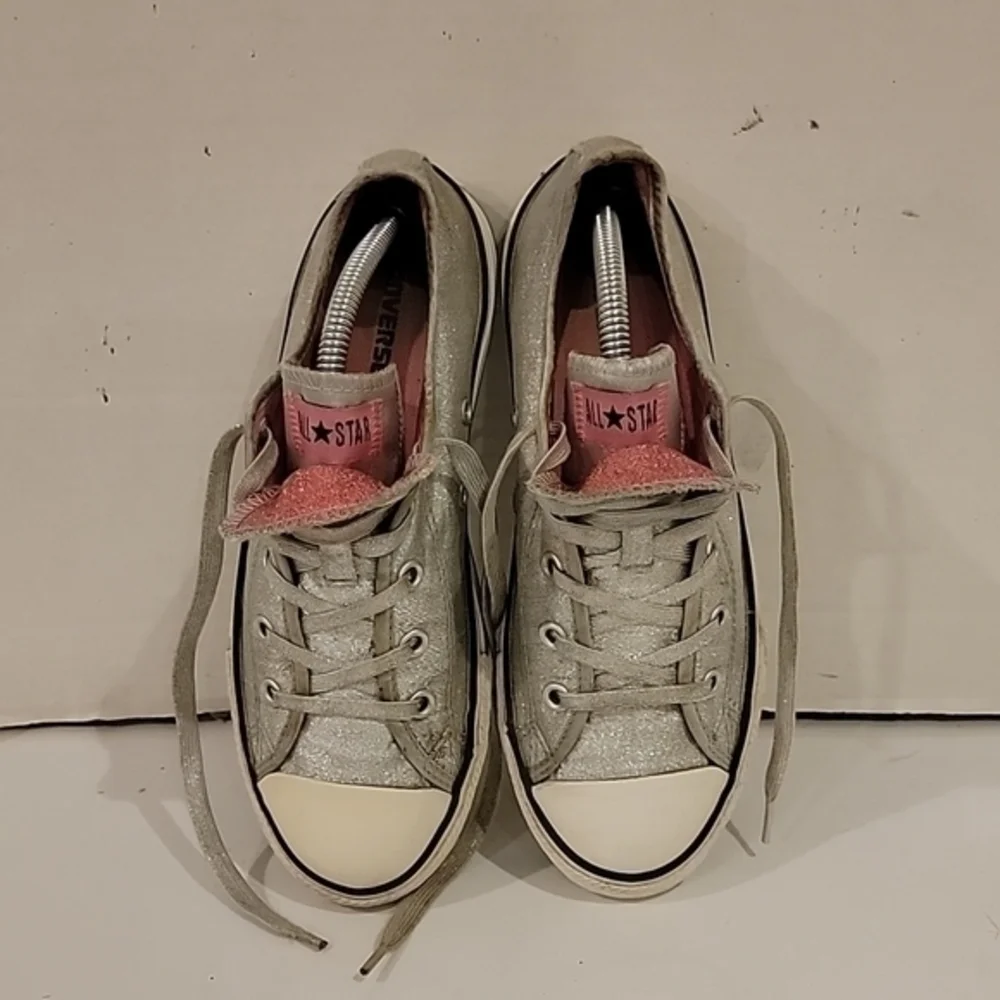 CONVERSE ALL STAR DOUBLE TONGUE SILVER SPARKLE SNEAKERS (sz‎ 3)